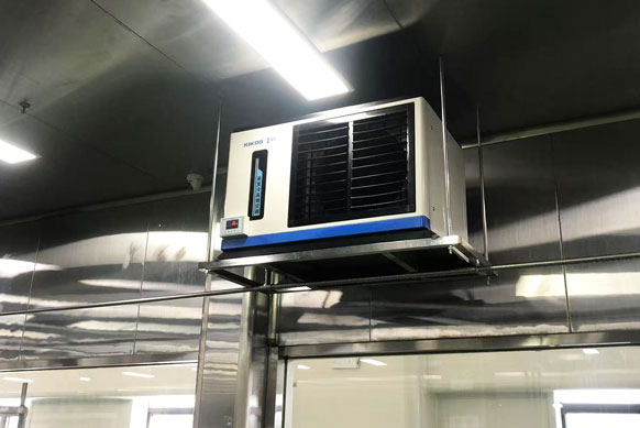 工業(yè)廠房車間，安裝蒸發(fā)冷省電空調(diào)-臥式軸流