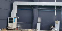 大型室內(nèi)羽毛球館區(qū)域降溫，安裝蒸發(fā)冷省電空調(diào)-立式管道機組